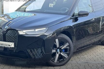 BMW iX 17.988 km 46.700 &euro; Mülheim an der Ruhr 45478