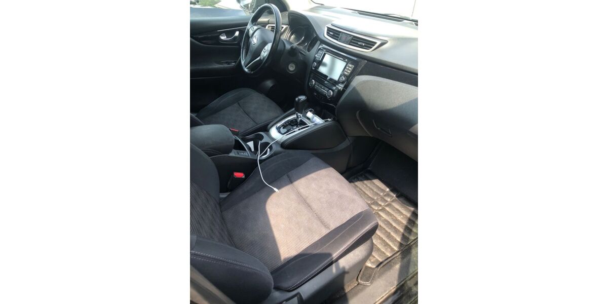 Nissan Qashqai 176.439 km 10.000 &euro; Gelsenkirchen 45881