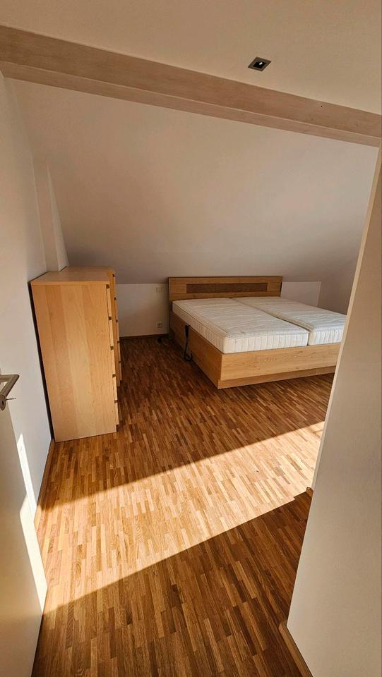 möblierte DHH in ruhiger Lage
