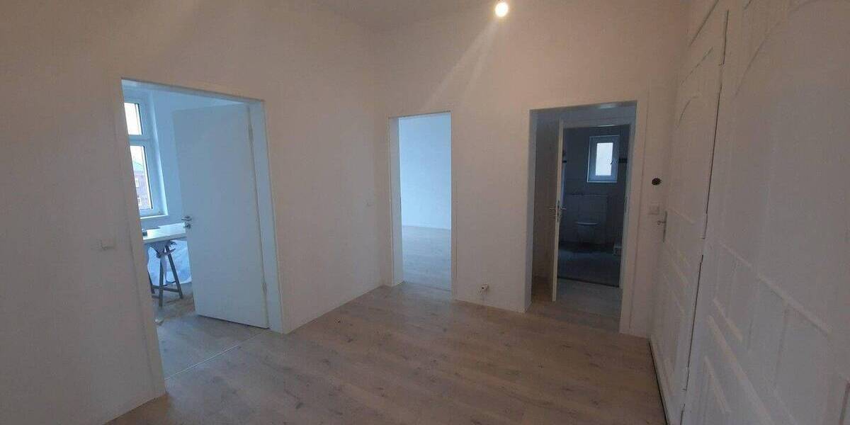 Etagenwohnung Bochum Weitmar - 4 Zimmer, 113 m&sup2;, 1.050&euro; | Angebot:26890129