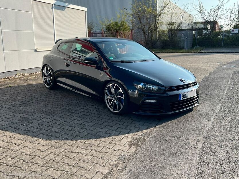 VW Scirocco 123.000 km 13.500 € Bochum 44789