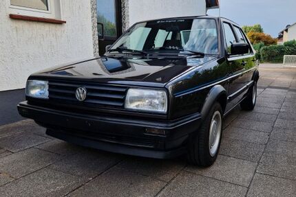 VW Jetta 90.481 km 7.900 &euro; Dortmund 44289