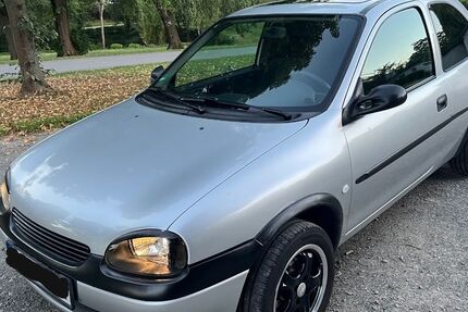 Opel Corsa 148.000 km 849 € Hagen 58099
