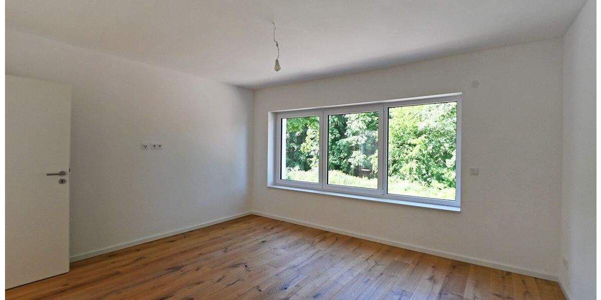 Einfamilienhaus Essen Bredeney - 1 Zimmer, 330 m&sup2;, 5.500&euro; | Angebot:25663258