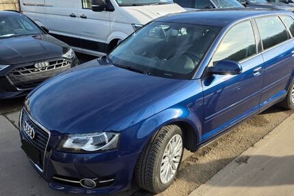 Audi A3 123.719 km 7.950 &euro; Oberhausen 46149