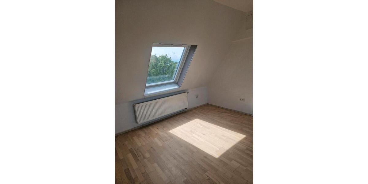 Etagenwohnung Dortmund Grevel - 5 Zimmer, 90 m&sup2;, 1.100&euro; | Angebot:26413459