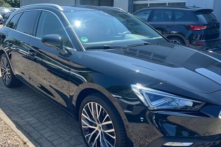 Seat Leon 57.700 km 21.100 € Dortmund 44149