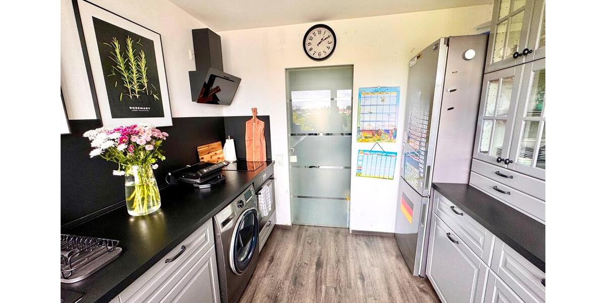 Dachgeschoßwohnung Hagen Hagen-Mitte - 3 Zimmer, 73 m&sup2;, 130.000&euro; | Angebot:27161538