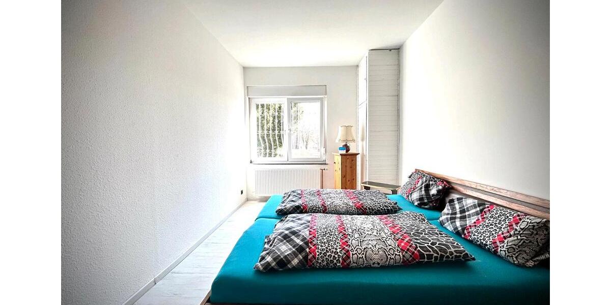 Eigentumswohnung EG Altbau 4,5 Zi. Garten Stadtnah 4.5 zimmer