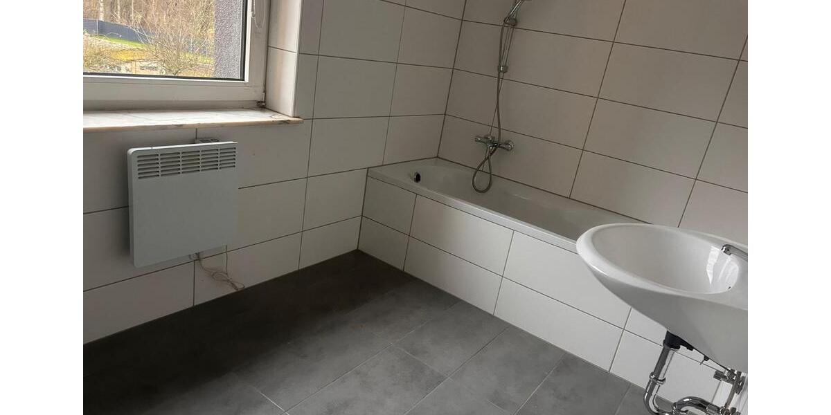 Etagenwohnung Gelsenkirchen Ückendorf - 1 Zimmer, 37 m&sup2;, 400&euro; | Angebot:25308358