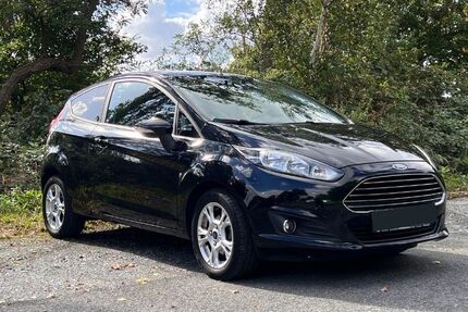 Ford Fiesta 70.005 km 6.100 € Mülheim an der Ruhr 45478