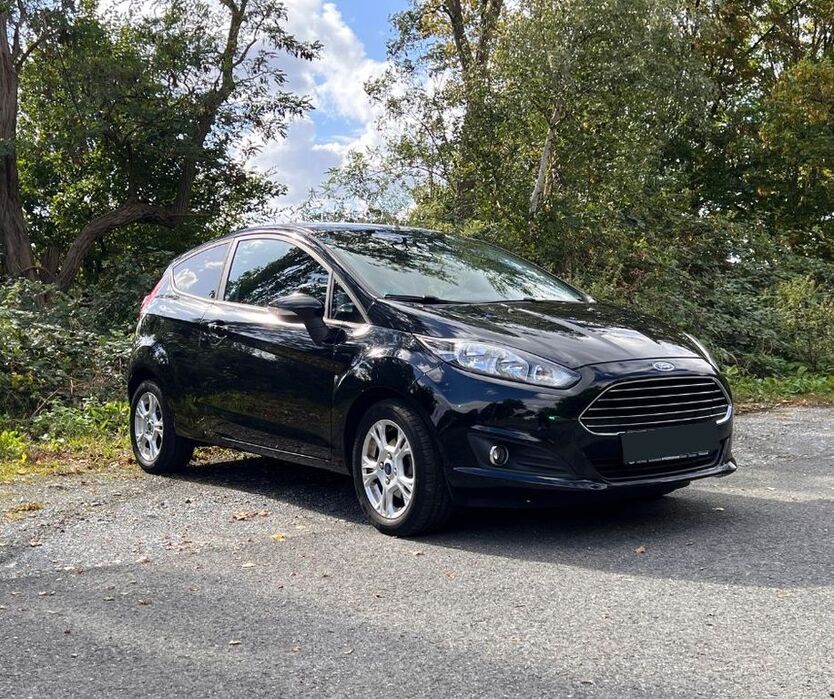 Ford Fiesta 70.005 km 6.100 € Mülheim an der Ruhr 45478