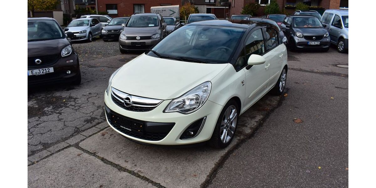Opel Corsa 51.200 km 11.980 &euro; Oberhausen 46145
