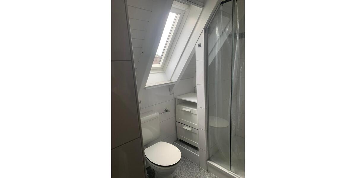 Dachgeschoßwohnung Gevelsberg - 2.5 Zimmer, 62 m&sup2;, 162.500&euro; | Angebot:26763382