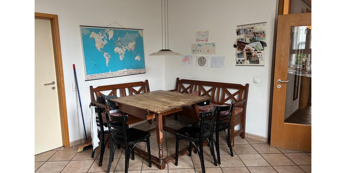 Erdgeschoßwohnung Bochum Bochum-Südwest - 1 Zimmer, 18 m&sup2;, 300&euro; | Angebot:25632978