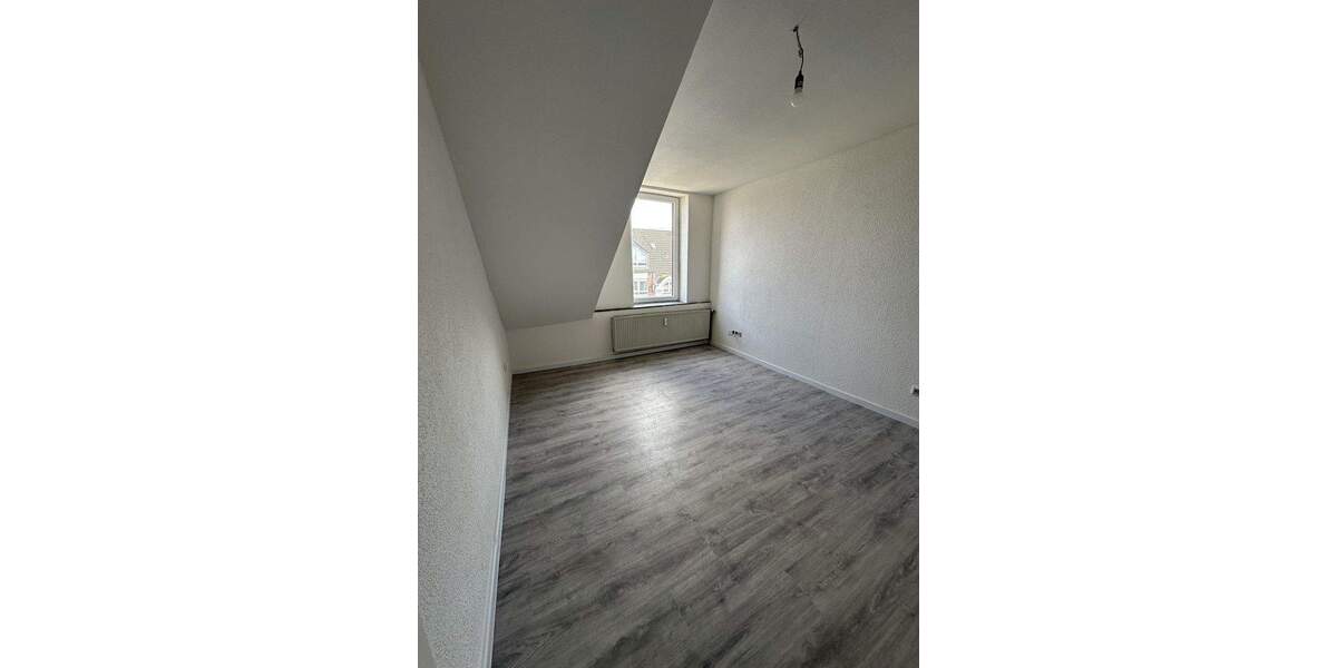 Etagenwohnung Gelsenkirchen Erle - 5 Zimmer, 110 m&sup2;, 1.000&euro; | Angebot:26149204