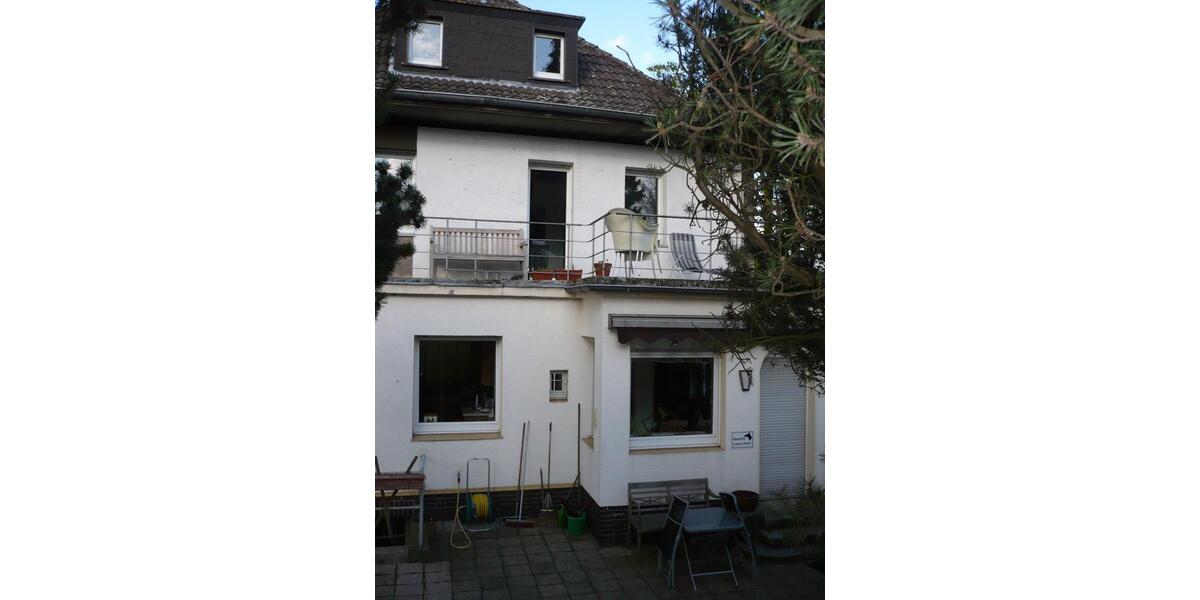 Einfamilienhaus Bottrop - 10 Zimmer, 210 m&sup2;, 599.000&euro; | Angebot:25944100