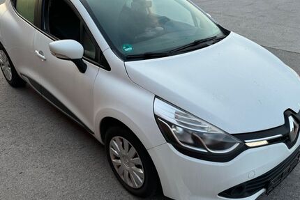 Renault Clio 67.500 km 6.990 € Bochum 44866