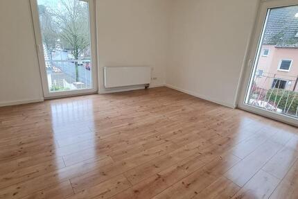 3,5-Zimmer-Wohnung | 71 m² | frisch renoviert | 1. OG 3 zimmer
