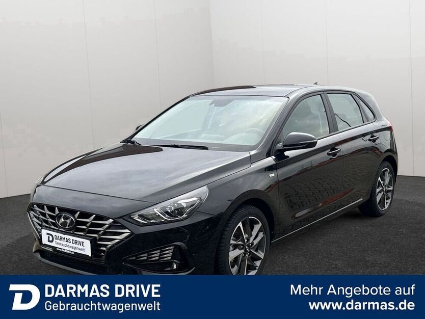 i30