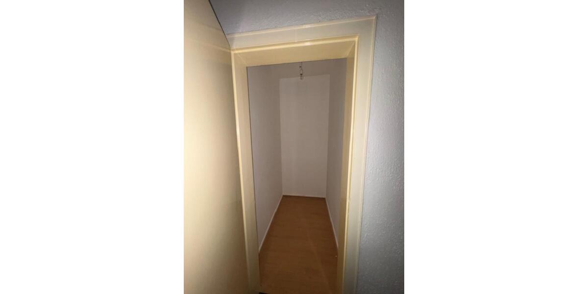 Etagenwohnung Essen Stadtkern - 3 Zimmer, 75 m&sup2;, 640&euro; | Angebot:25216815