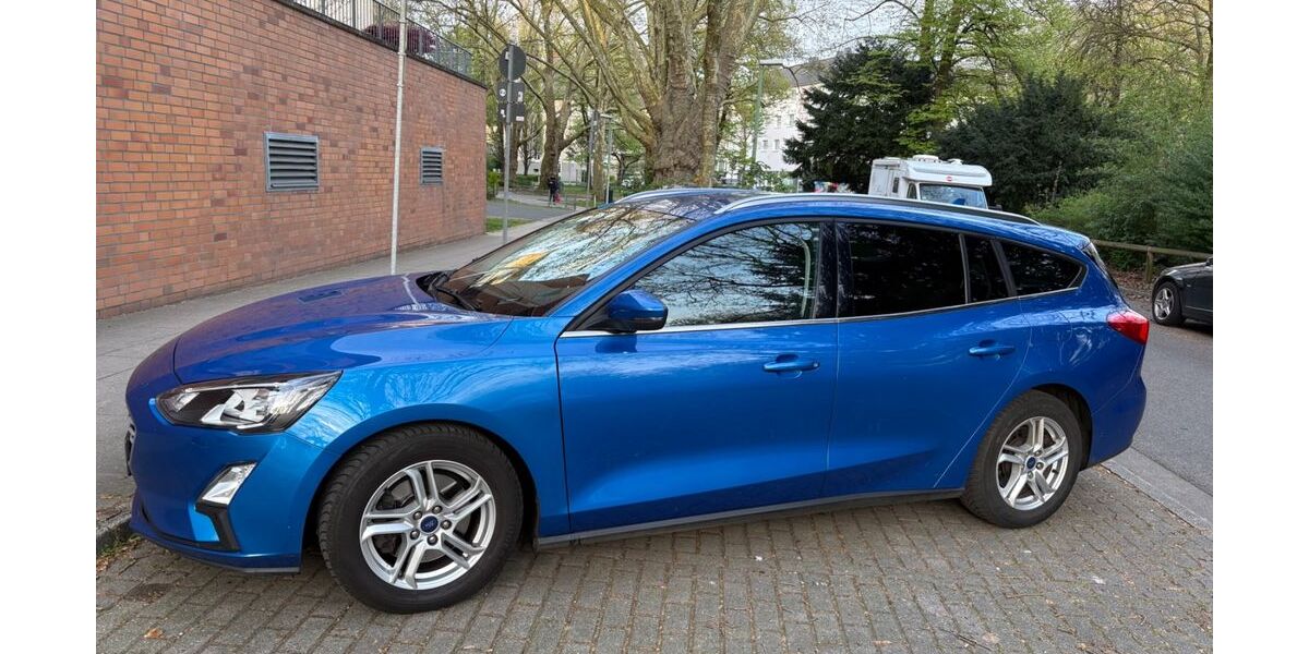 Ford Focus 171.700 km 10.700 &euro; Essen 45144