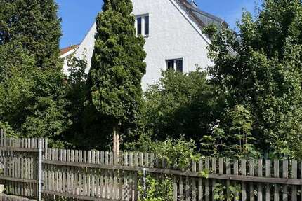 Grundstück zu verkaufen in München 2.350.000 € 576 m²