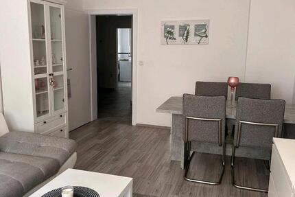 Gut geschnittene 2,5 Zimmer Wohnung mit Balkon im 2. OG 2 zimmer