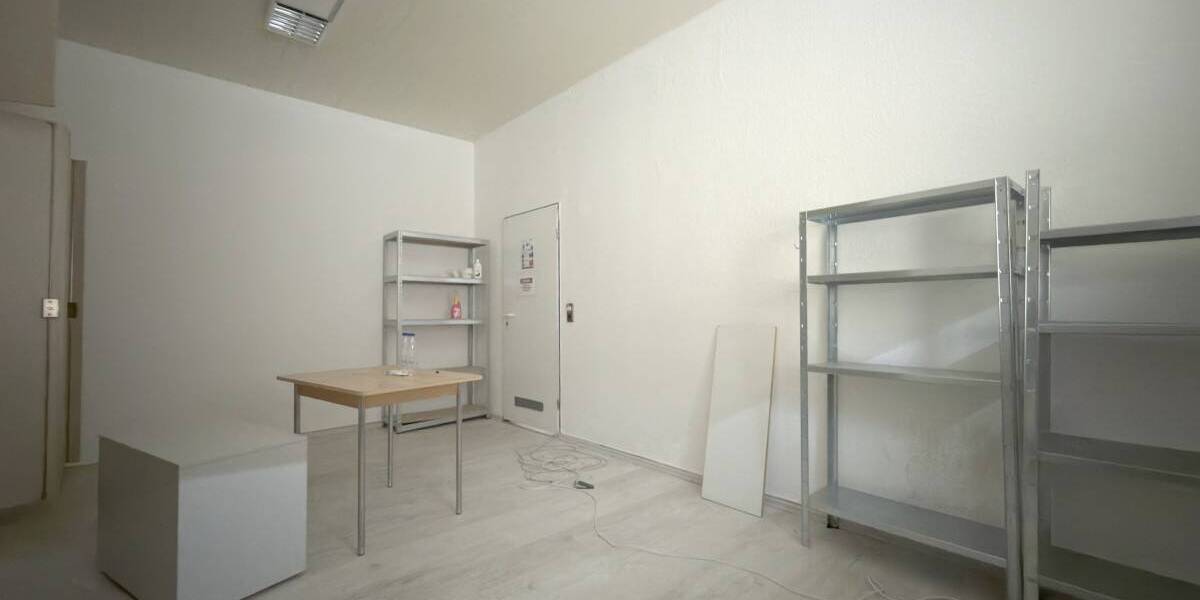 Gewerbeobjekt Oberhausen Lirich-Nord - 4 Zimmer, 995&euro; | Angebot:26572489