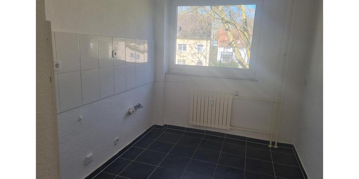 Etagenwohnung Gelsenkirchen Gelsenkirchen-West - 4 Zimmer, 77 m&sup2;, 620&euro; | Angebot:25784478