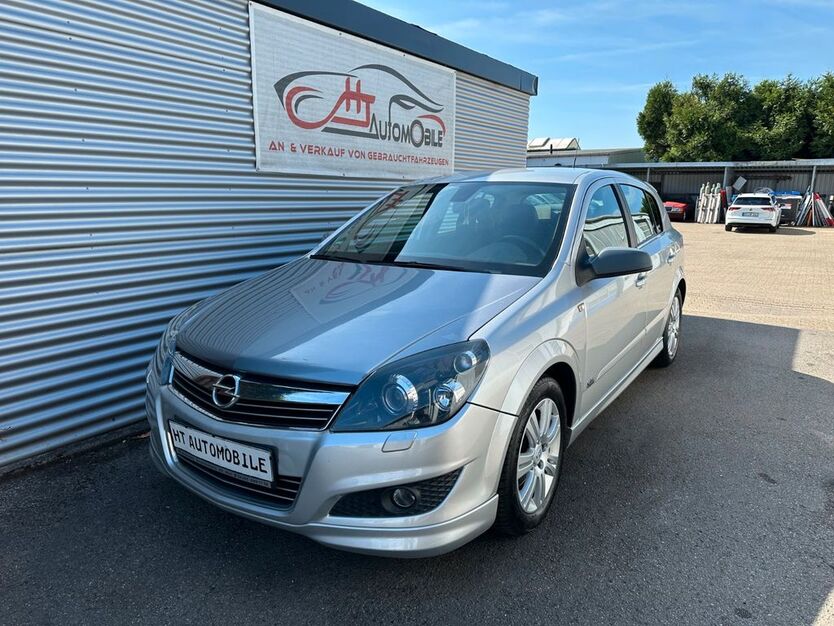 Opel Astra 207.000 km 2.999 € Marl 45770