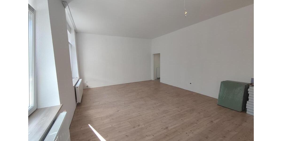 Erdgeschoßwohnung Essen Stadtbezirk VII - 4.5 Zimmer, 165 m&sup2;, 1.600&euro; | Angebot:25757008