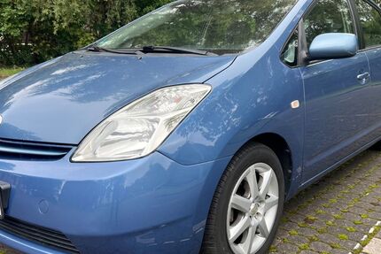 Toyota Prius 130.000 km 4.990 € Mülheim an der Ruhr 45473