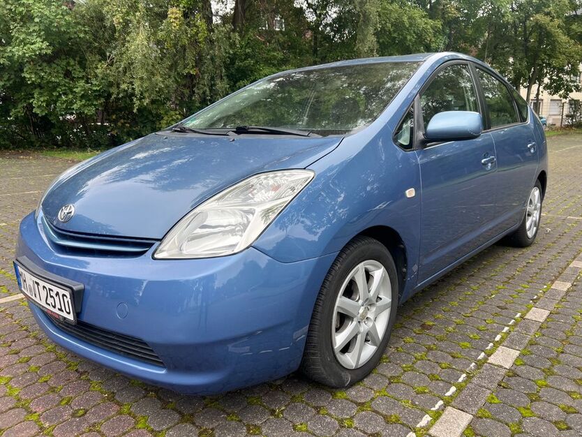 Toyota Prius 130.000 km 4.990 € Mülheim an der Ruhr 45473