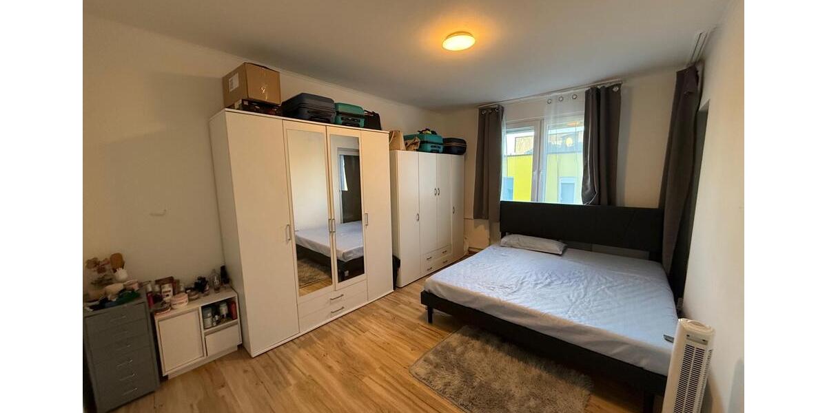 Zentrale 2-Zimmer-Wohnung (60 m²) mit EBK – 700 € warm 2 zimmer