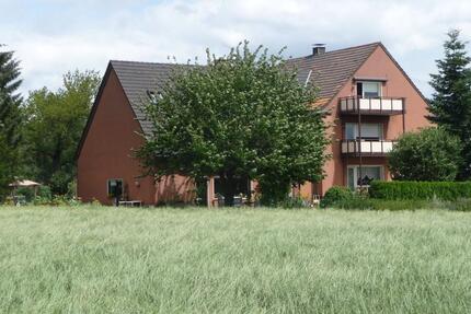 Attraktive ruhige 75-qm-Dachgeschoßwohnung mit großem Balkon