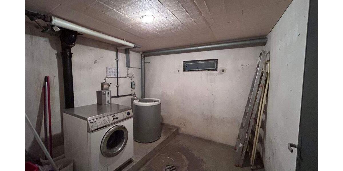 Attraktive 3,5-Zimmer-Eigentumswohnung mit Balkon und Personenaufzug im gepflegten Mehrfamilienhaus 3 zimmer