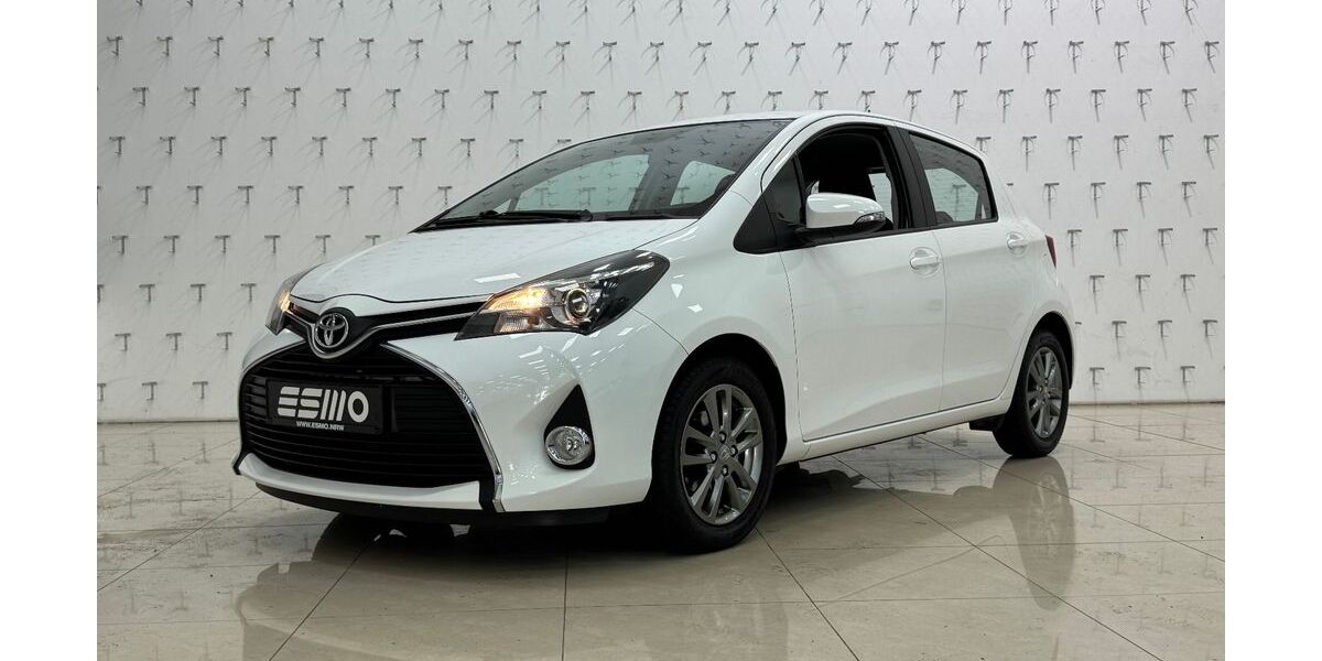 Toyota Yaris 36.058 km 8.900 &euro; Oberhausen 46149