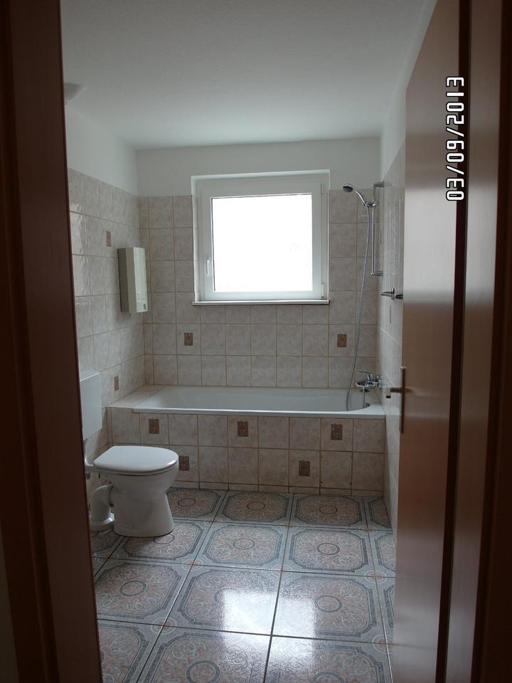 Schöne 4-Raum-Wohnung im Hochparterre von privat