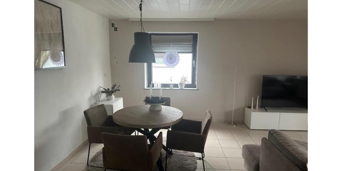 Dachgeschoßwohnung Oberhausen Biefang - 3 Zimmer, 78 m&sup2;, 645&euro; | Angebot:23784645