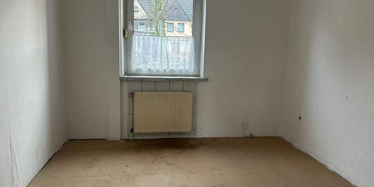 Einfamilienhaus mit Einliegerwohnung und großzügigem Garten in Marl 6 zimmer