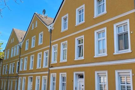 Haus Essen Stadtbezirk V - 15 Zimmer, 329 m&sup2;, 695.000&euro; | Angebot:23048595