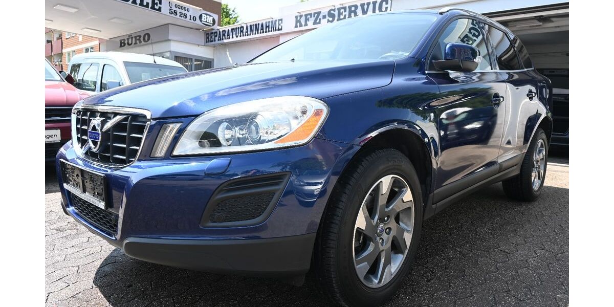 Volvo XC60 148.507 km 10.998 &euro; Heiligenhaus 42579