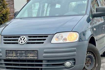 VW Caddy 168.369 km 2.950 &euro; Gelsenkirchen 45884