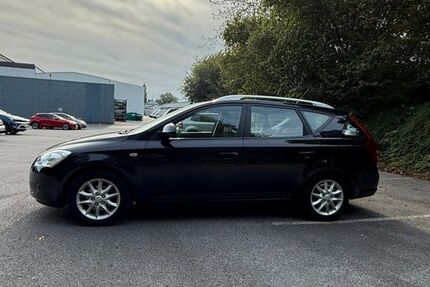Kia ceed / Ceed 122.161 km 2.450 € Velbert 42551