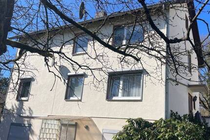 Gepfegtes Mehrfamilienhaus mit herrlichem Grundstück und Fernblick in bester Lage von KasselBrasselsberg