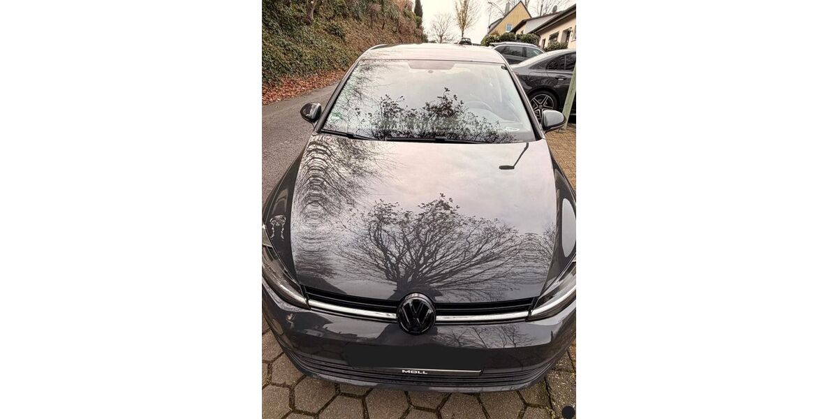 VW Golf 153.000 km 9.450 &euro; Witten 58455