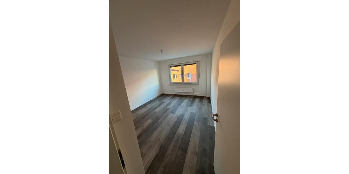 Erdgeschoßwohnung Mülheim an der Ruhr - 3.5 Zimmer, 64 m&sup2;, 765&euro; | Angebot:25714488