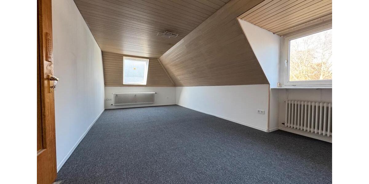 Dachgeschoßwohnung Dortmund - 2 Zimmer, 70 m&sup2;, 790&euro; | Angebot:25756643