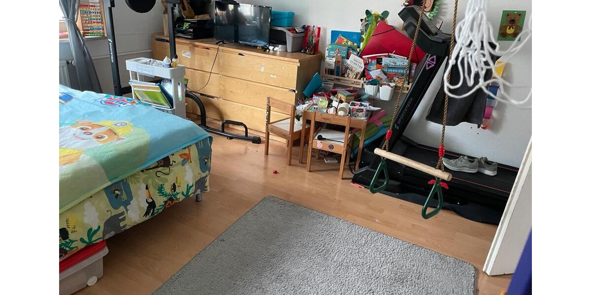 Kein jobcenter Rüttenscheid 70 qm 3,5 R + 6 qm Abstellr. + Kell 3 zimmer